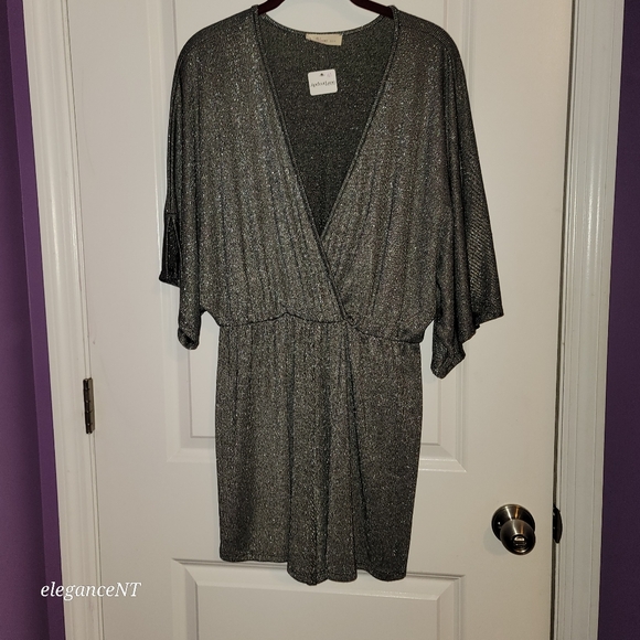 Apricot Lane Silver Shimmer short pant jumpsuit   Sz: M  NWT - Picture 6 of 8